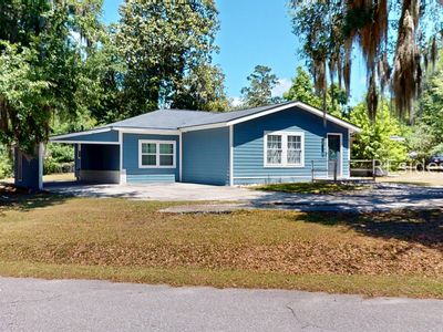 2011 Cypress St