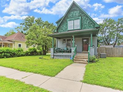 205 S Walnut St