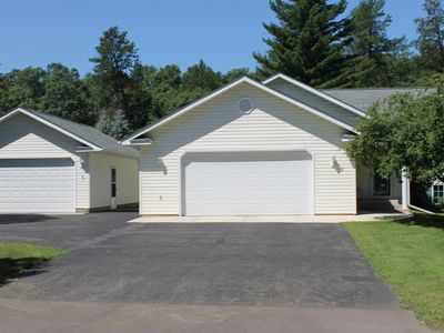 14425 Northwoods Dr