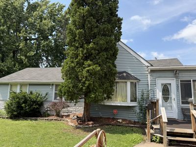 2001 Nortonia Ave