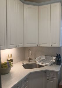 1591 Metropolitan Ave