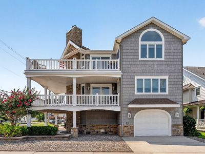 2702 Central Ave #2702
