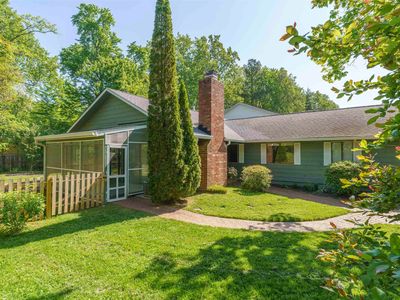 279 Tennis Dr