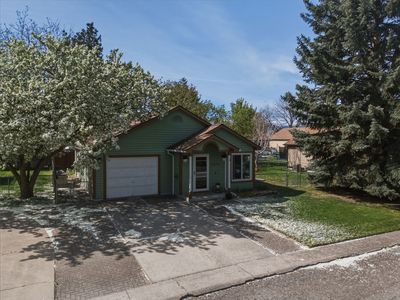 2375 Cottage Ct