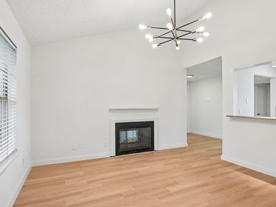 5300 Keller Springs Rd APT 2055