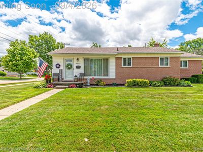 4830 Holmes Dr