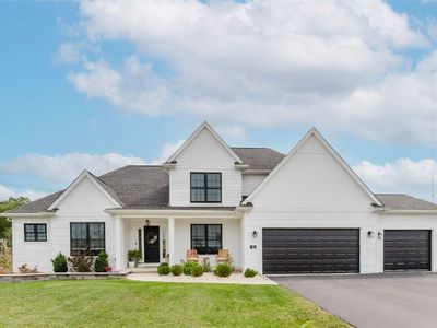 62 Windham Ct