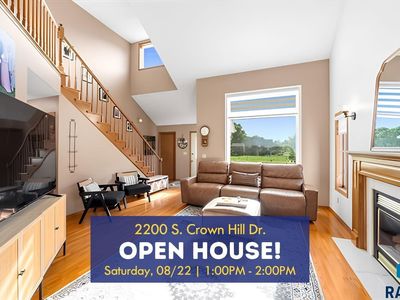 2200 S Crown Hill Dr