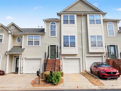 2729 Avalon Loop Rd
