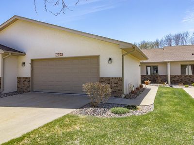 2224 Pinewood Dr