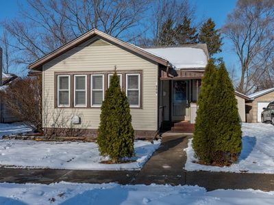 Property at 909 E Oakside St, South Bend, IN