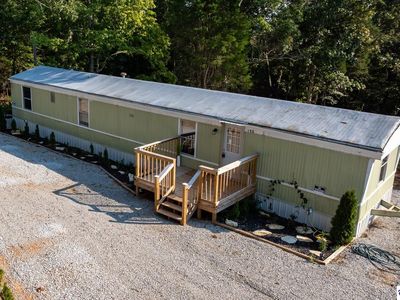 190 Saint Clair Ln