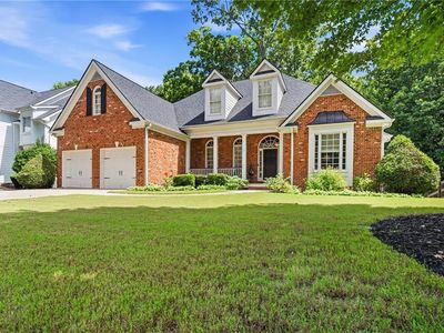 3240 Creek Trce W