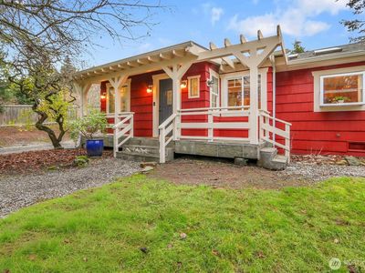 16305 27th Avenue NE