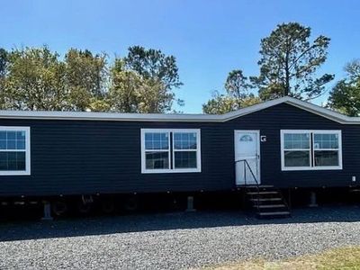 120 Htbrown Ln