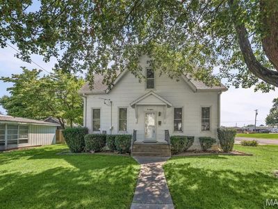 118 S Cedar St