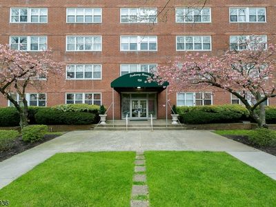 926 Bloomfield Ave #1K