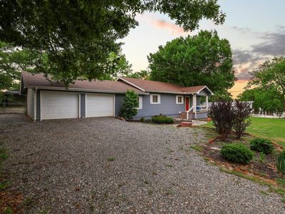 109 Arkansas St