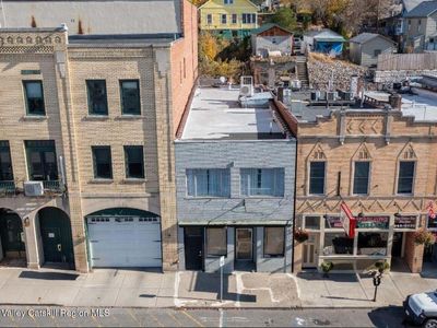 418 Main Street
