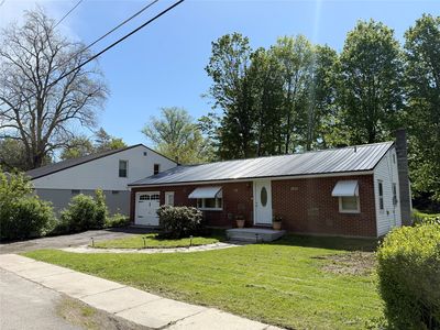 Property at 11 New St, Apalachin, NY