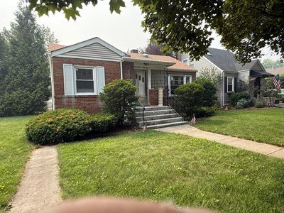 Property at 9444 Clifton Park Ave, Evergreen Park, IL