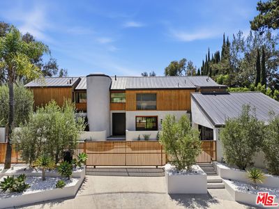 3319 Dona Lola Pl