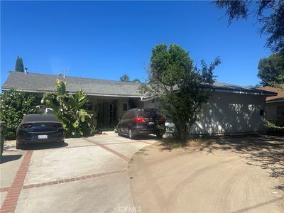 7921 Owensmouth Ave