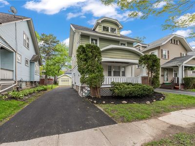 29 Edgeland St