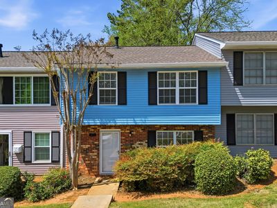 Property at 393 Promenade Ct SW, Marietta, GA