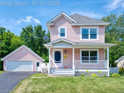 476 Waverly Cmns