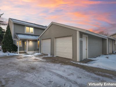 Property at 1934 Greenview Pl SW, Rochester, MN