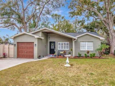 10212 Newport Cir