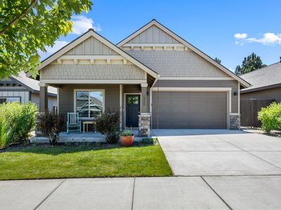 2955 NE Marea Dr