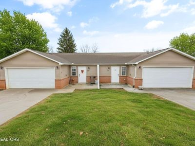 129/131 Lucy Ln