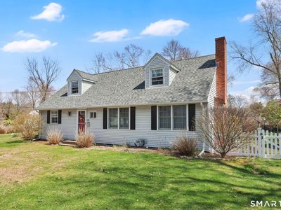 1732 Main Street