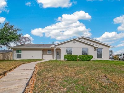 706 Scenic Dr