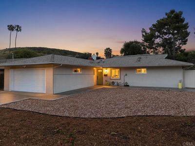 12401 Metate Ln