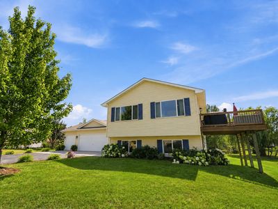 926 Steamboat Ln
