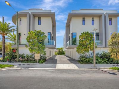 2694 SW 25th Ave #2694