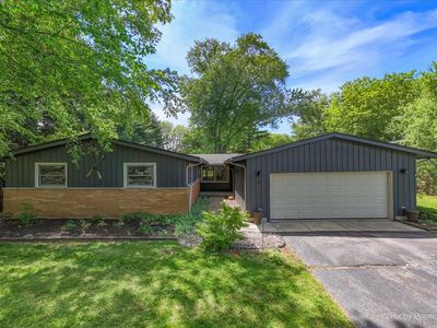 3403 Cove Ct