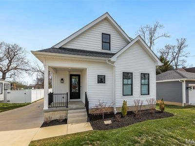 516 Arminda Ave