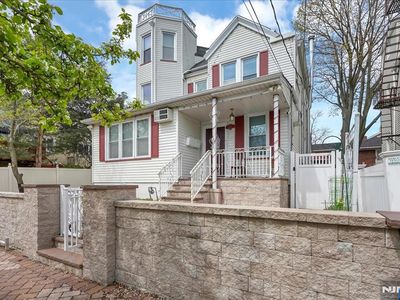 113 Oakwood Ave