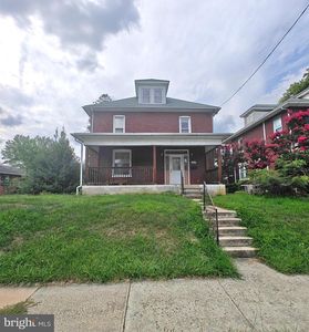 1217 Wilson Ave
