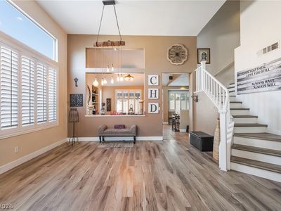 8185 Bonaventure Dr