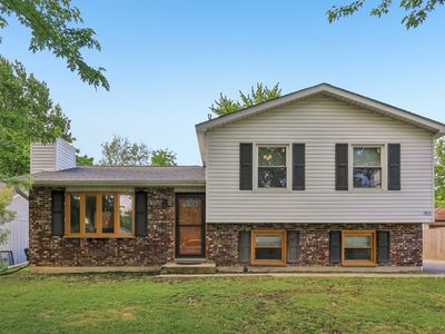 1913 Burr Oak Ln