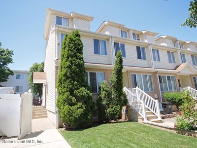 160 Kenilworth Ave