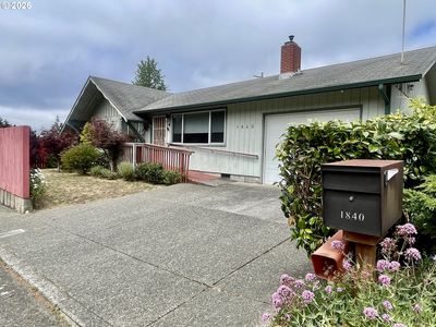 1840 Ocean Blvd SE