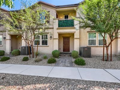 523 Cattleya Pl