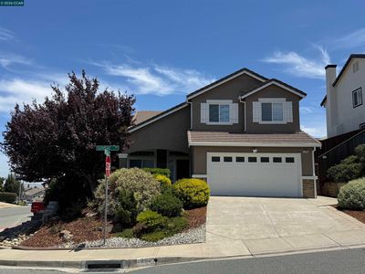 104 Sunpeak Dr