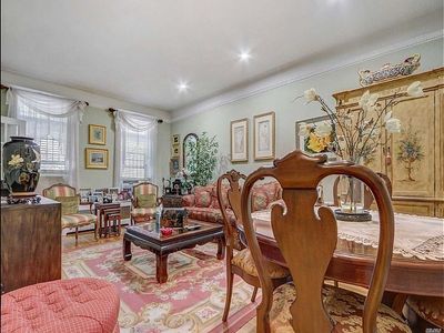 4 Maple Dr APT 1L